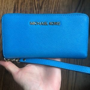 Michael Kors Jet Set phone case/wallet